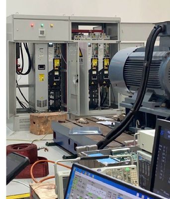 İyi bir fiyat. ACS880 Doğrudan Döner Kontrolü Değişken Frekanslı Sürücü iletim ve EOL test hattı için çevrimiçi